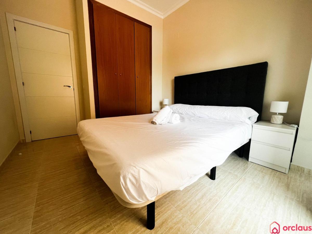 Modern Apartment In Front Of The Mediterranean โอโรเปซาเดลมาร์ ภายนอก รูปภาพ