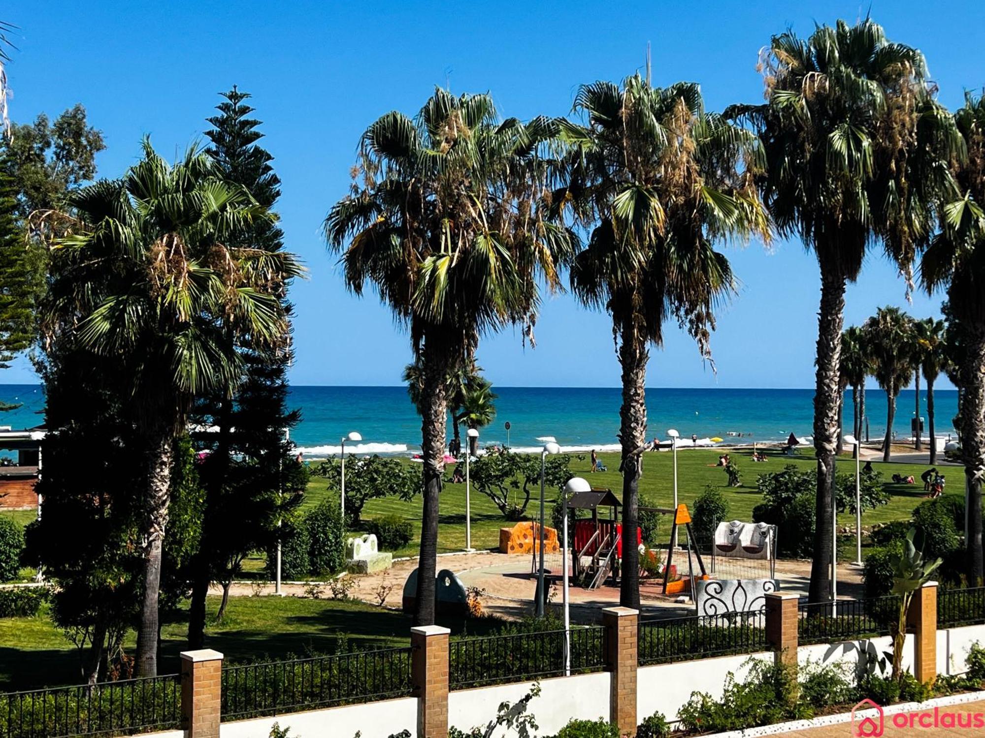 Modern Apartment In Front Of The Mediterranean โอโรเปซาเดลมาร์ ภายนอก รูปภาพ
