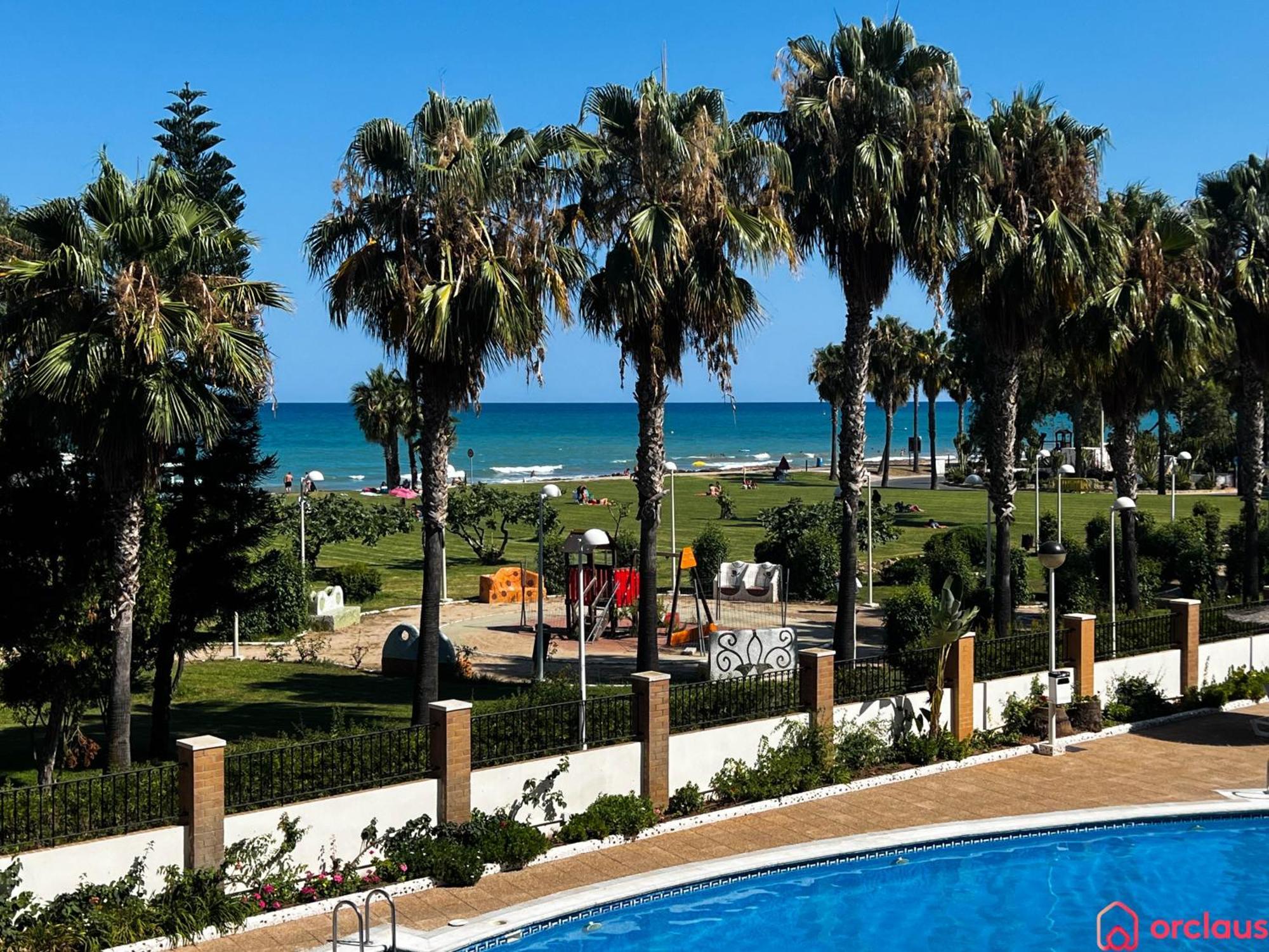 Modern Apartment In Front Of The Mediterranean โอโรเปซาเดลมาร์ ภายนอก รูปภาพ